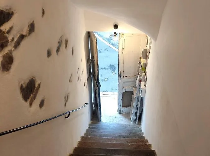 Apartament Dans L'ancienne Mairie Saint-Laurent-le-Minier